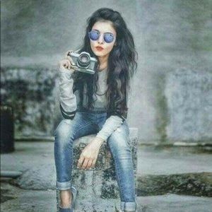 Meet your Posher, Melissa